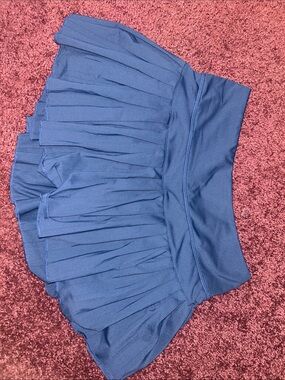 Gold hinge skirt